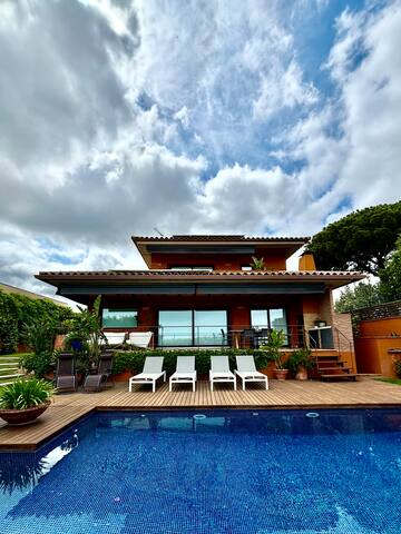 Fantástico chalet piscina privada Costa Brava