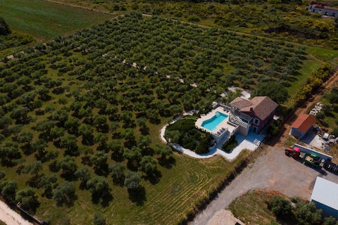 VILAVAL Relaxing private estate 5 min to Pula &sea