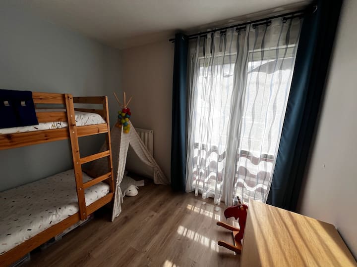 Dhomë gjumi 1