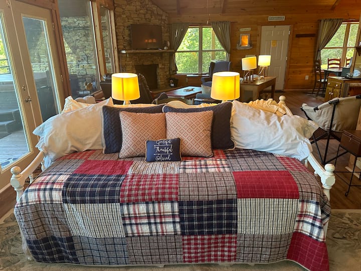 2 ห้องนั่งเล่น