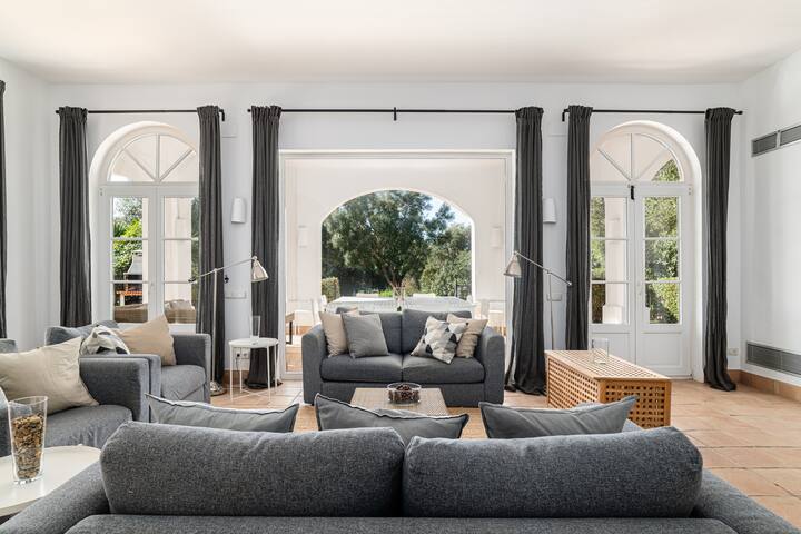Resort Villas Andalucia managed Airbnb listing 1
