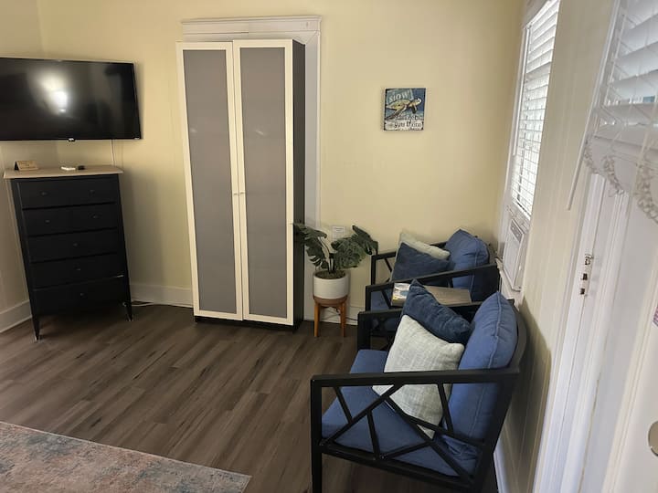 Fannies #3 Studio 100 Yds From Beach! Tyb-00945 - Tybee Island