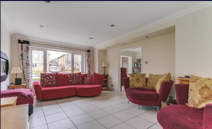 Modern Home In Historic Market Town Near Airport - Saffron Walden
