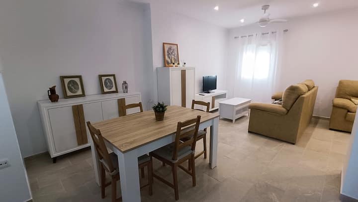 Villa Juana. Casa Con Piscina En Conil. - Conil de la Frontera
