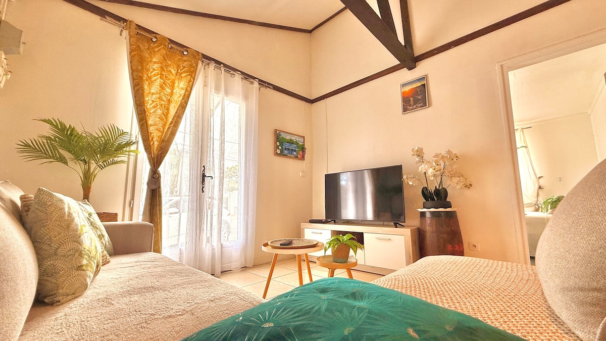 Annonce Airbnb populaire: Ti Kaz Vacoas à Saint Louis