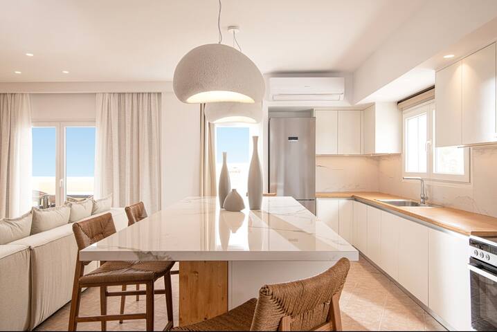 ELÉA Suites | The 3 Bedroom Suite gallery image 5