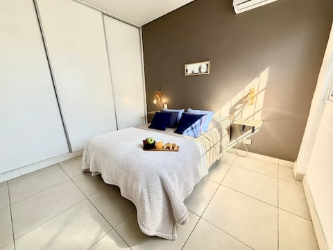 Comfortable apartment 300 meters Italian hospital