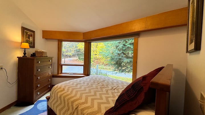 Dhomë gjumi dopio "queen"