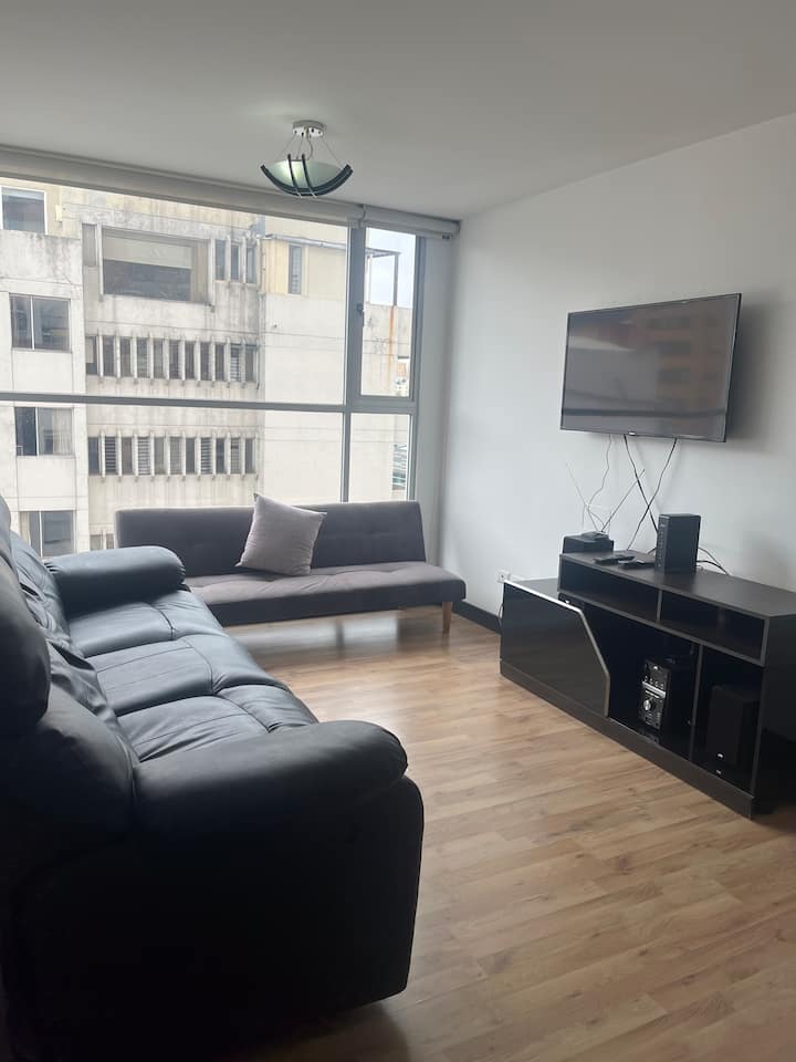 Beautiful Suite In The Economic Heart Of Quito - Quito