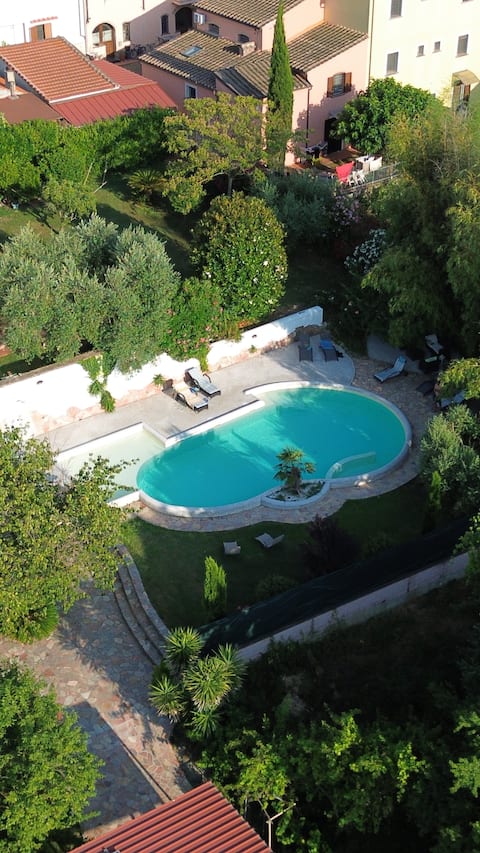 Katia's house: entire apartment with pool