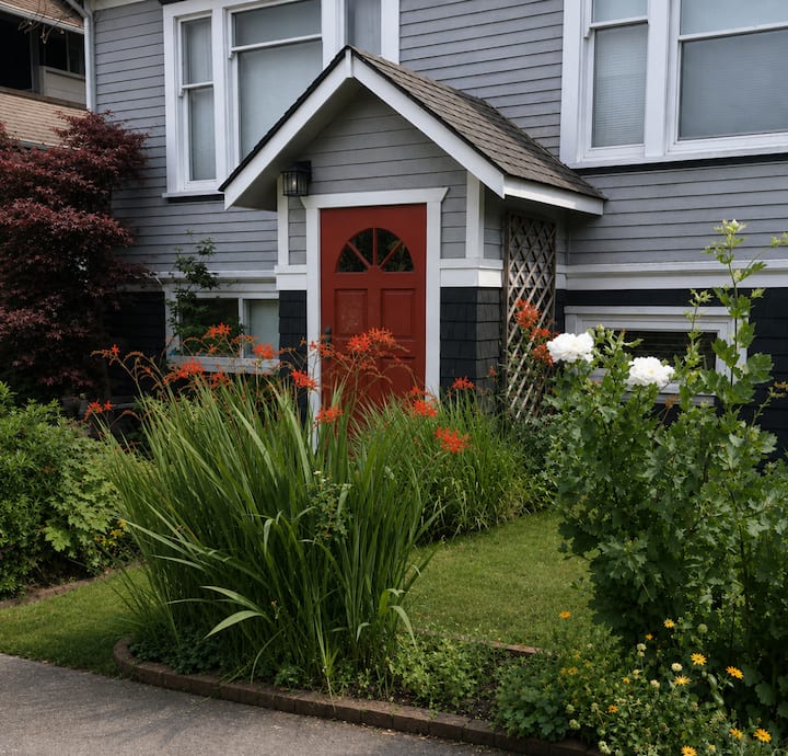 #1 James Bay Inner Harbour 2bed 1 Bath Character - 사니치
