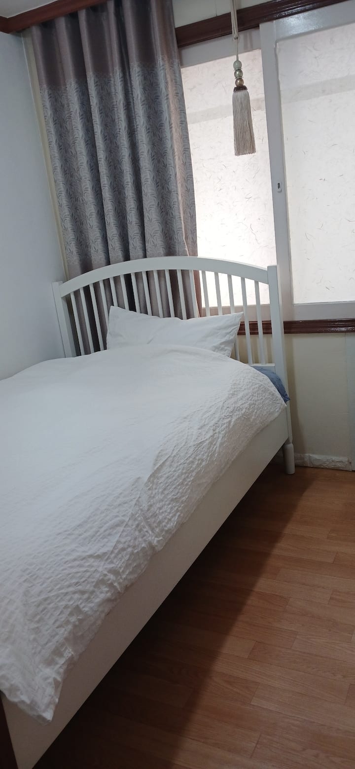 เตียงเดี่ยวพิเศษในห้องนอน 2