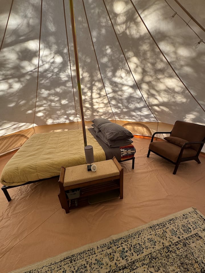 Tiki Hut Yurt- Aloha - Mackinac Island, MI