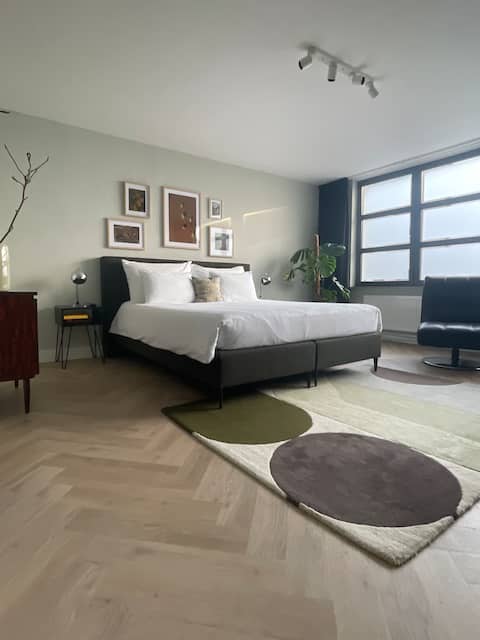 Fabulous studio at 100 meter from central station