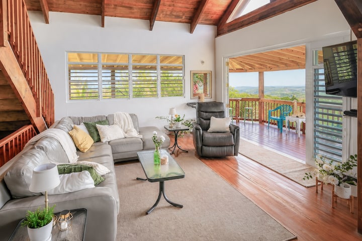 Casa El Chalet- House With Mountain & City View - Porto Rico