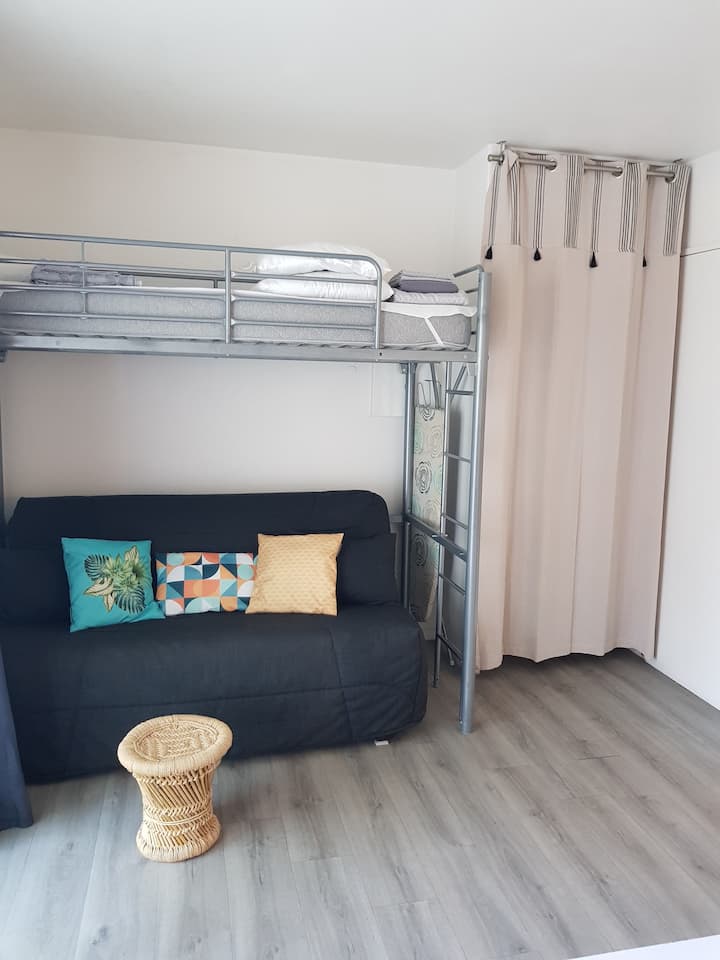 Studio A Guethary Avec Piscine, Parking Et Vue Mer - Saint-Jean-de-Luz