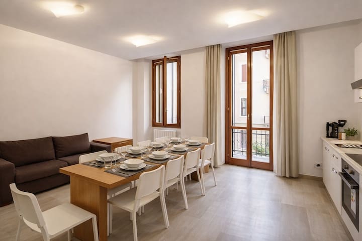 Milan Rentals managed Airbnb listing 1