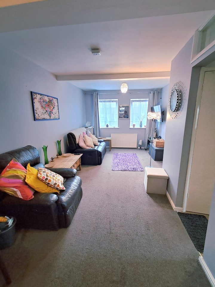 Lovely Home,3mins To Beach And Lancing Green,cafe - 스테이닝
