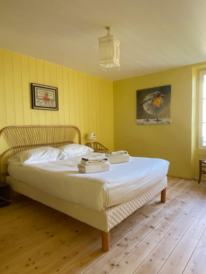 140x190 საწოლი დამზადებულია დაბინავებისას 