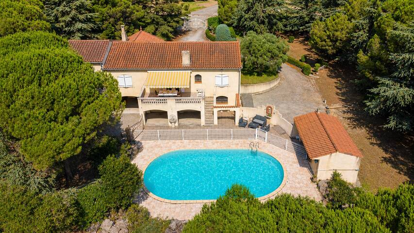 Oc Keys managed Airbnb listing 1