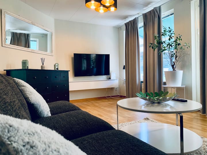 Family House With Trampoline 7min From Lomma Beach - Malmö