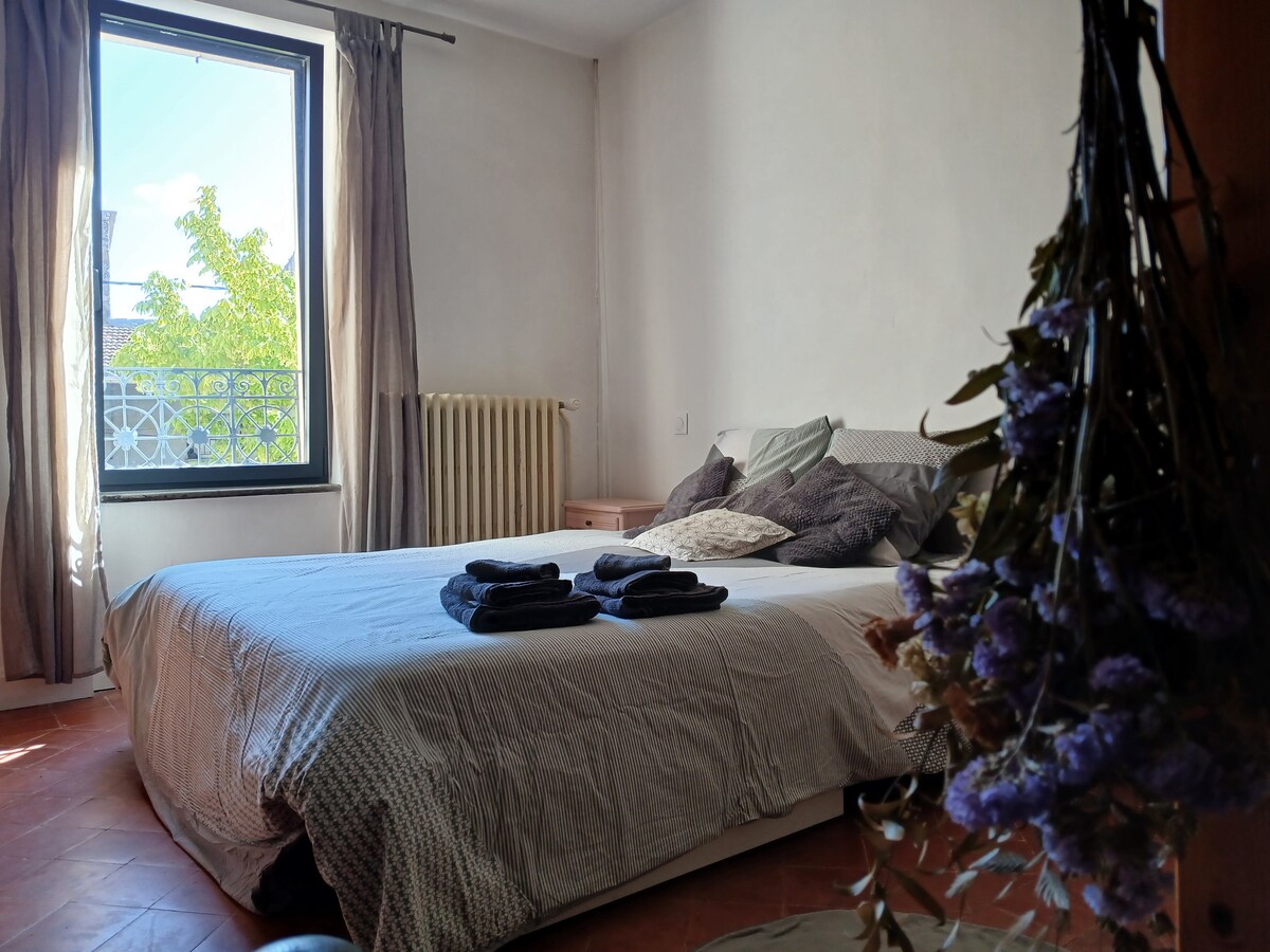 เตียงเมมโมรี่โฟมขนาด 160 ซม.