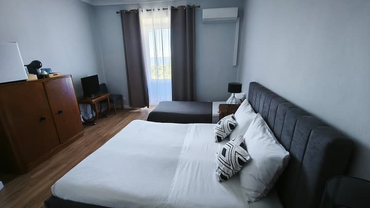 Room With Terrace | 2 Min To Old Town