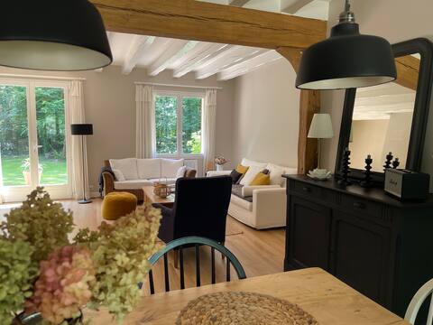 Beautiful homemade in a private residential estate