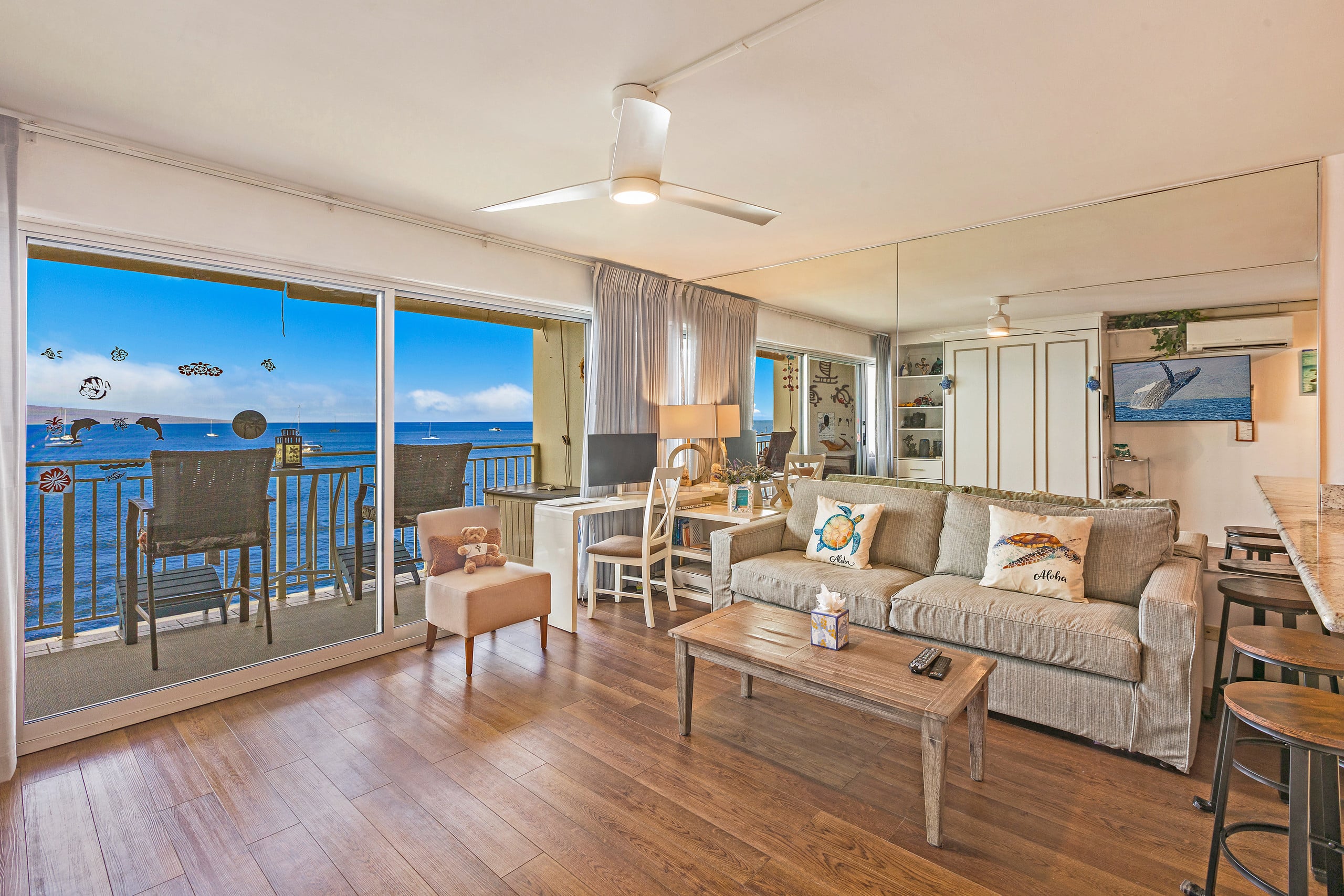 Condo in Lahaina · ★4.96 · 1 bedroom · 2 beds · 1 bath - Image 3