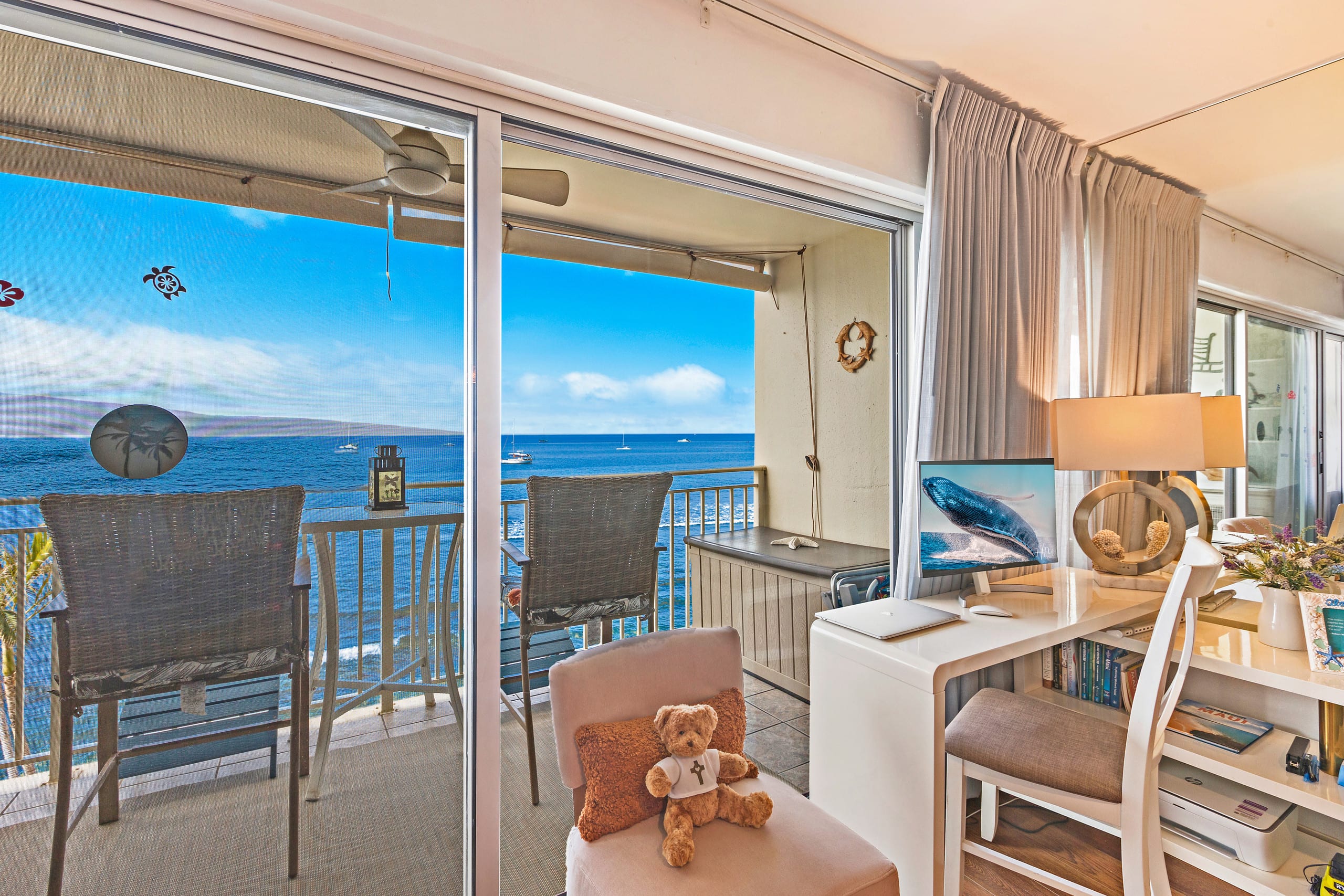 Condo in Lahaina · ★4.96 · 1 bedroom · 2 beds · 1 bath - Image 8