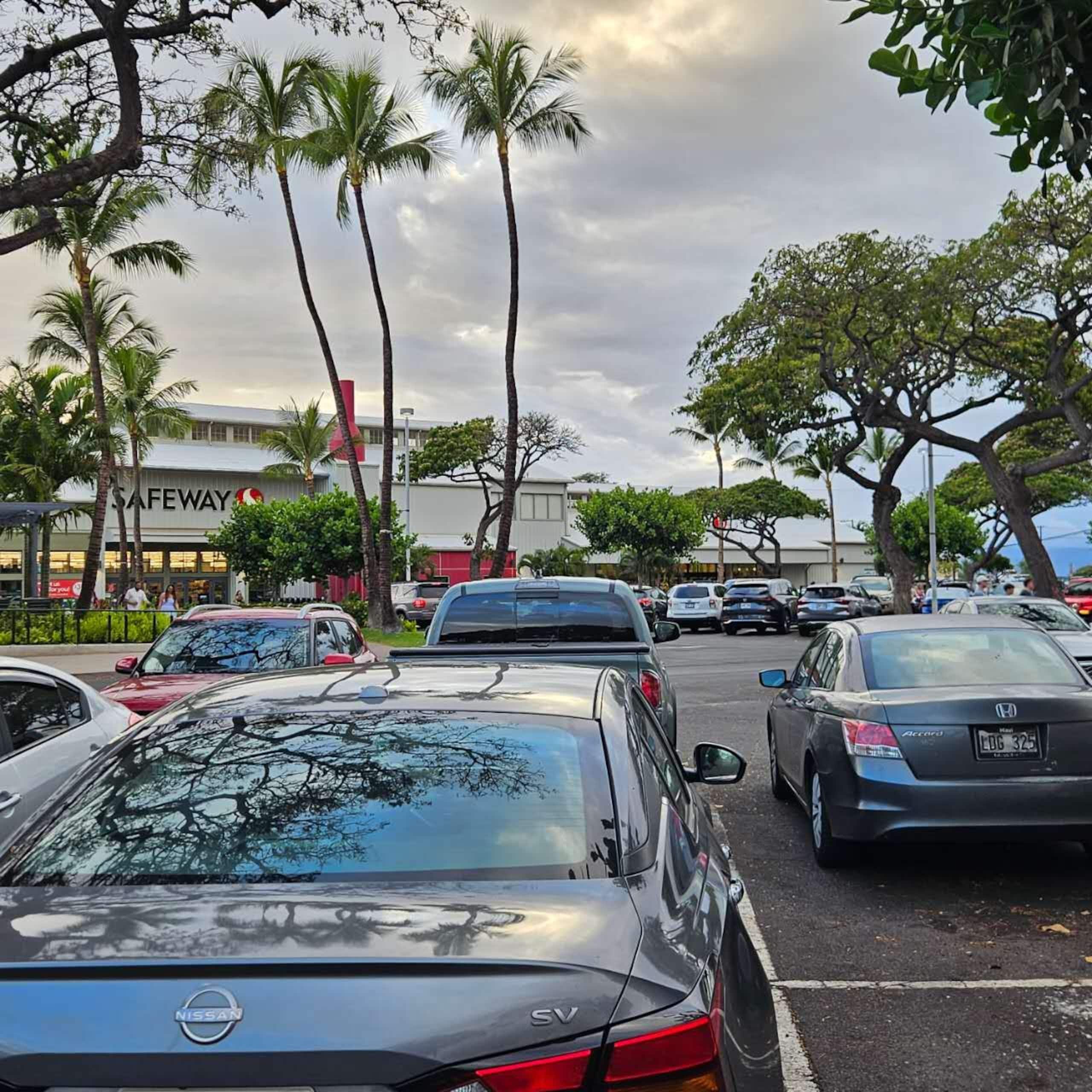 Condo in Lahaina · ★4.96 · 1 bedroom · 2 beds · 1 bath - Image 40