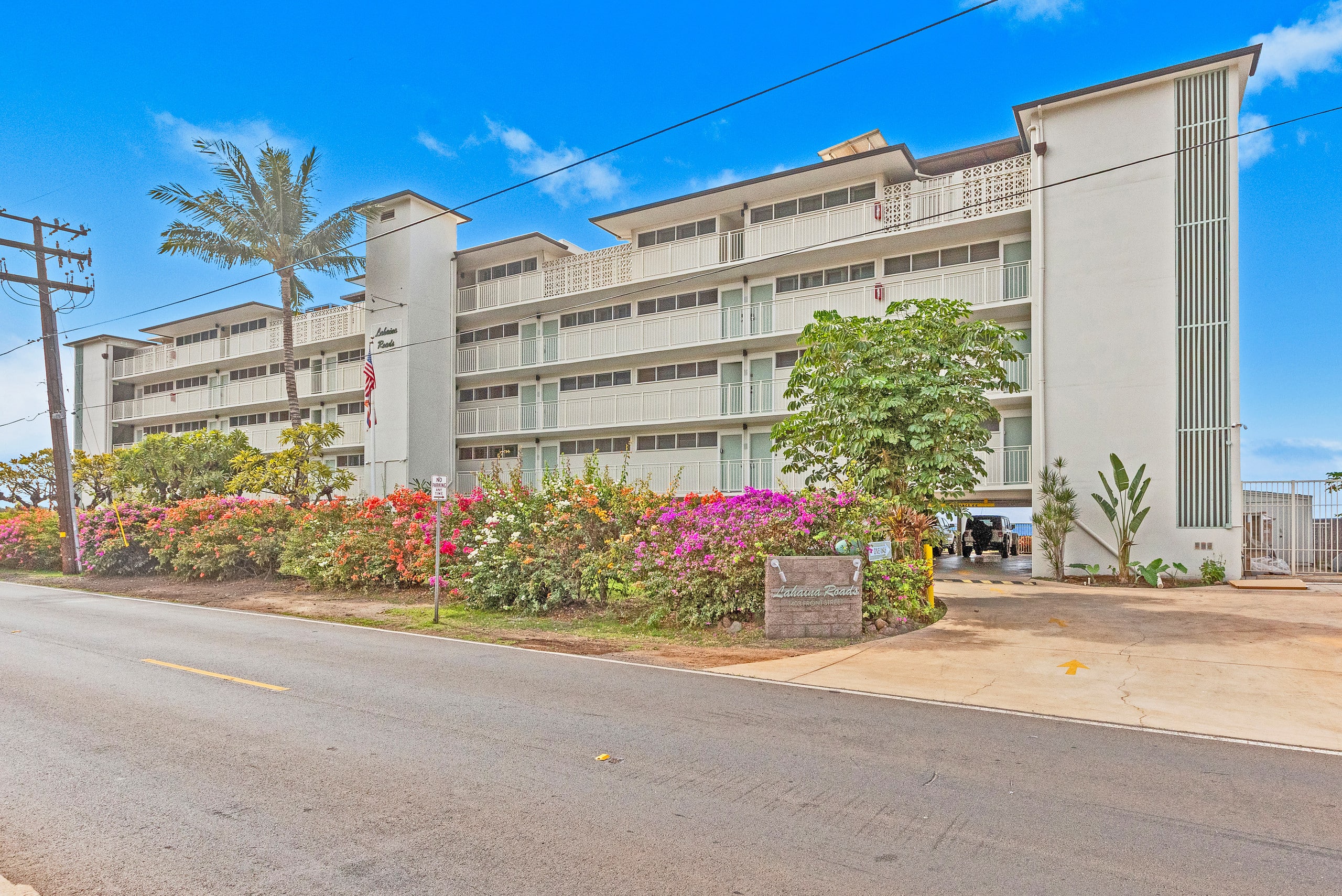 Condo in Lahaina · ★4.96 · 1 bedroom · 2 beds · 1 bath - Image 33