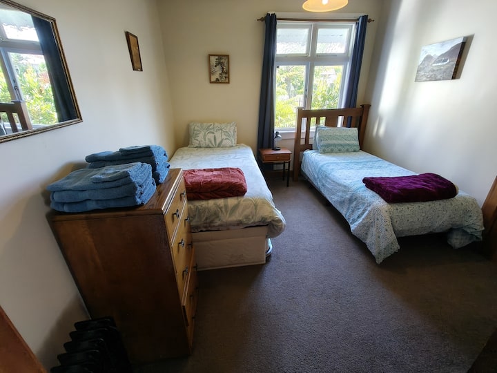 საძინებელი 2