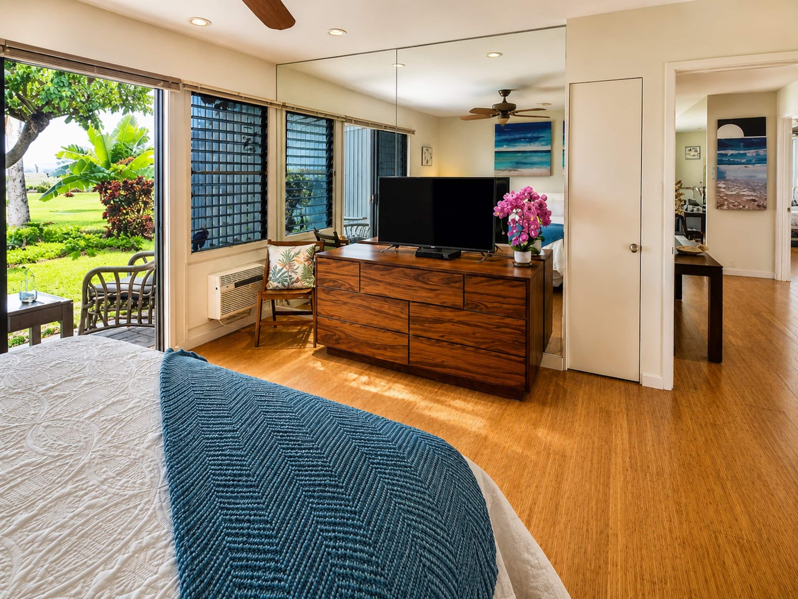 Condo in Kihei · ★4.88 · 2 bedrooms · 2 beds · 2 baths - Image 11