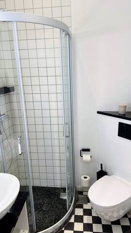 Charming Apartment in Frederiksberg, Copenhagen gallery image 4