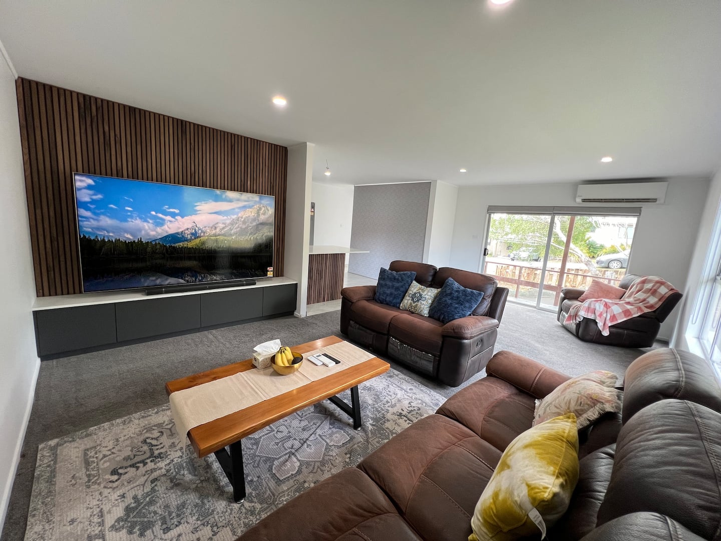 Private 1 Bedroom
With Shared Bathroom 1