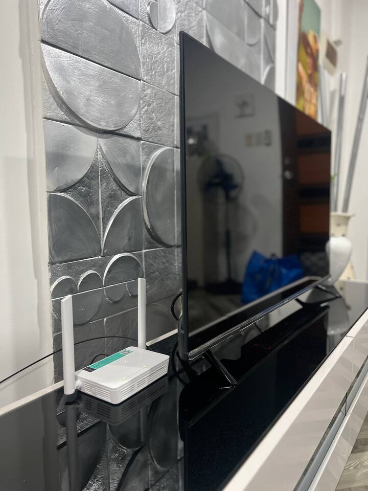 Staycation Studio W/ Pool, Gym, Wi-fi, Netflix - Angeles