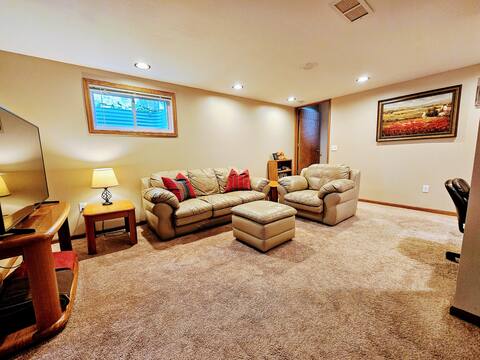 Beautiful two bedroom unit in Roseville