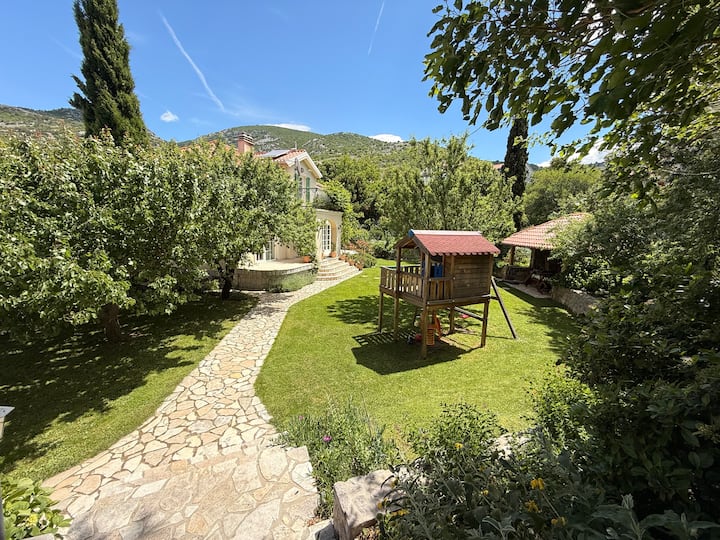 APARTMENTS BARBINA KAŠTELINA GARDEN