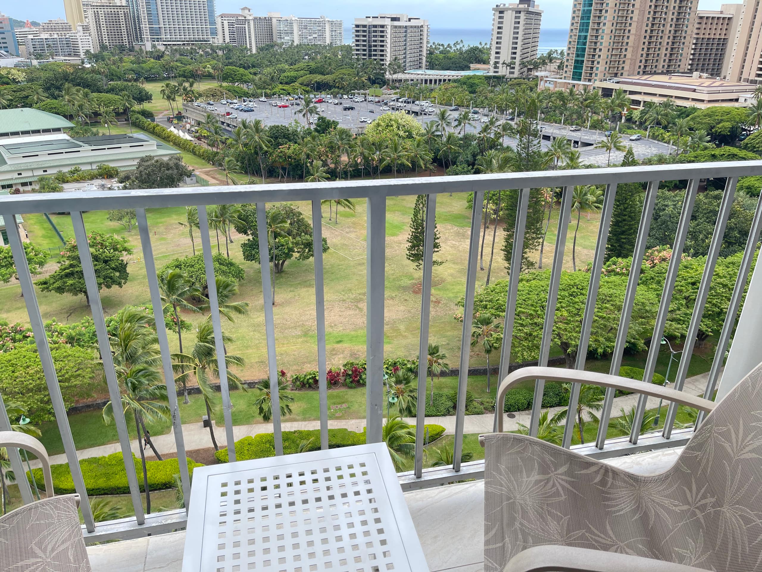 Condo in Honolulu · ★4.91 · Studio · 1 bed · 1 bath - Image 44