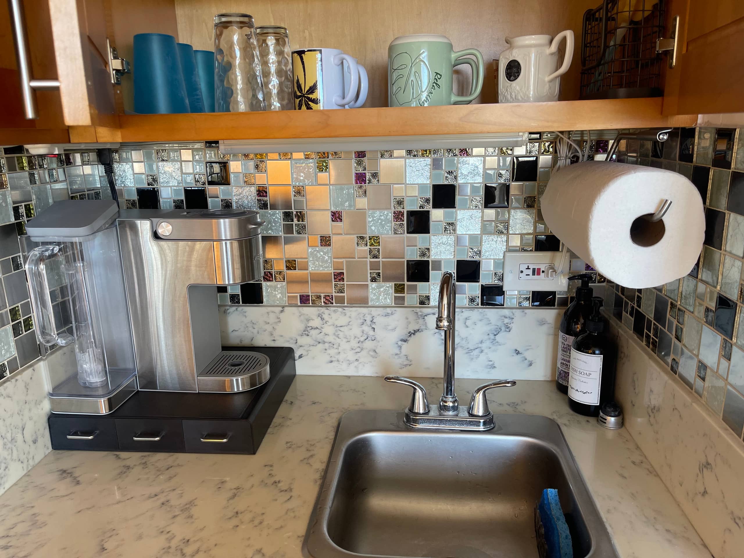Condo in Honolulu · ★4.91 · Studio · 1 bed · 1 bath - Image 8