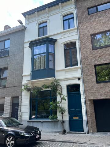 Big and beautiful house at Citadelpark gallery image 2