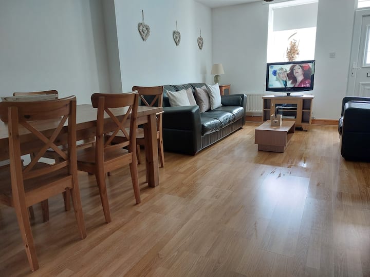 My Place At Gilfach Cynon - South Wales