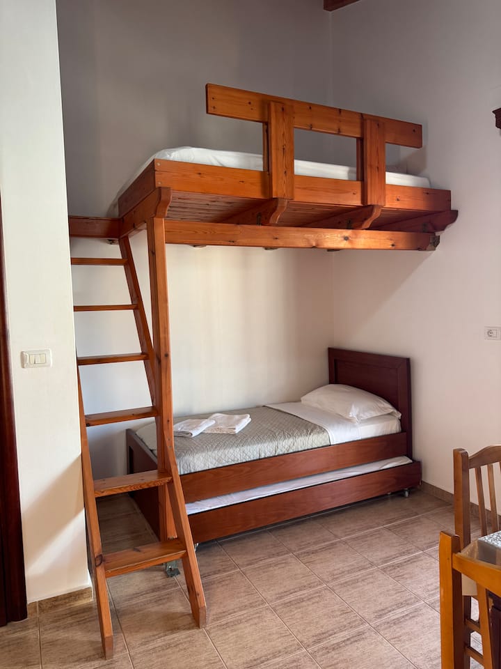 Apartment With Sea View Located In Ksamil - Ksamil