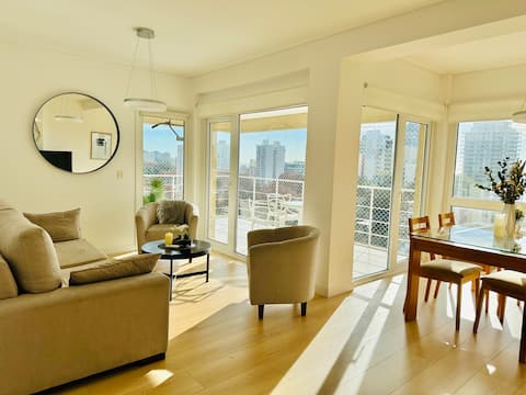 EXCEPTIONAL Apartment. River view. 10th floor. Parking