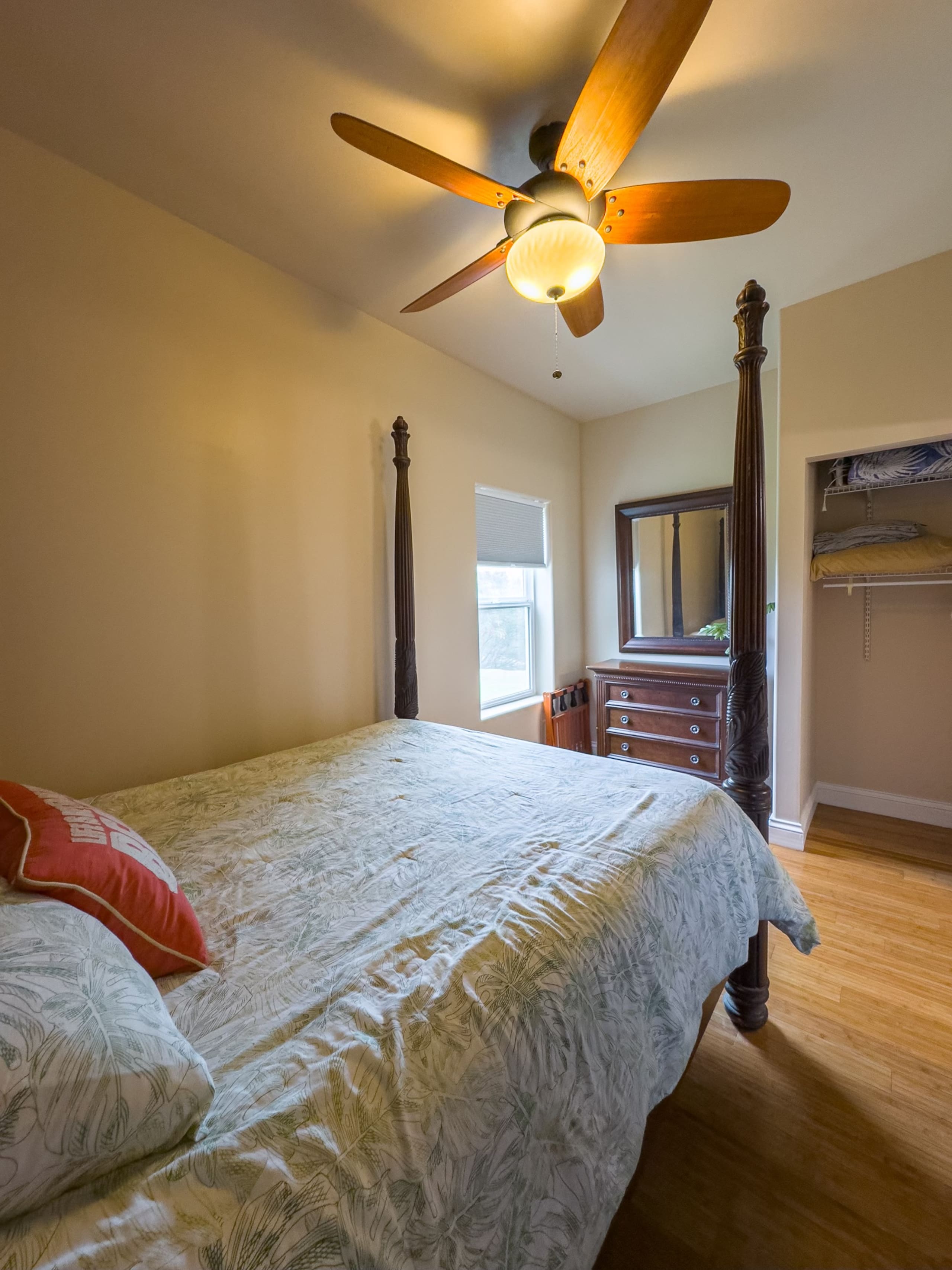 Last-Minute Deal! Central, Clean & Cozy Stay - Photo 21