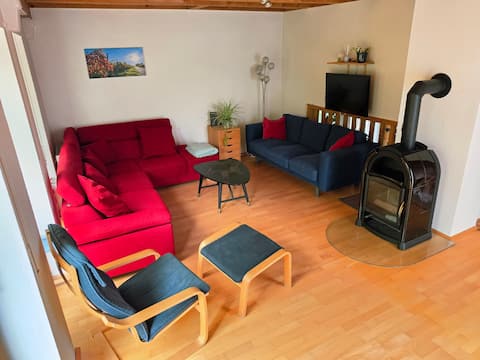 Beliebte Airbnb-Anzeige: Detached house in quiet suburban location Würzburg in Würzburg