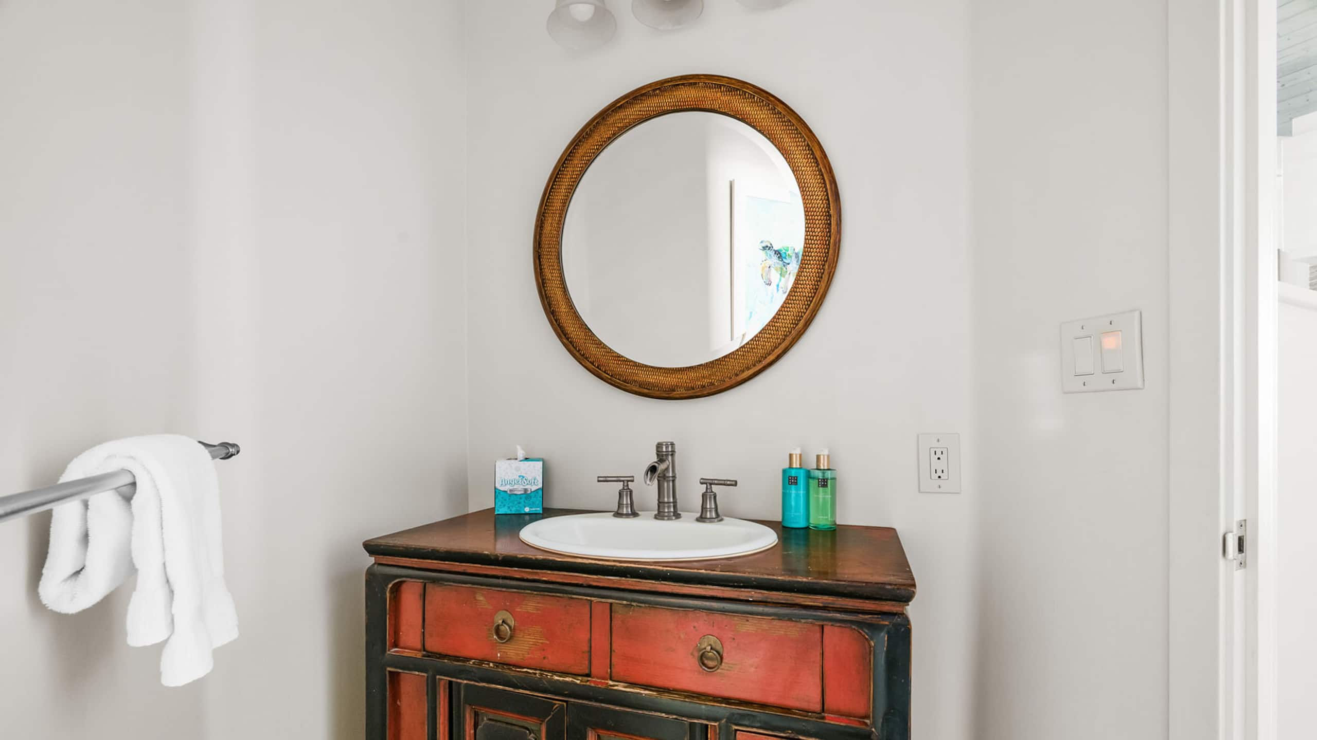 Home in Koloa · ★4.5 · 2 bedrooms · 2 beds · 2 baths - Image 18