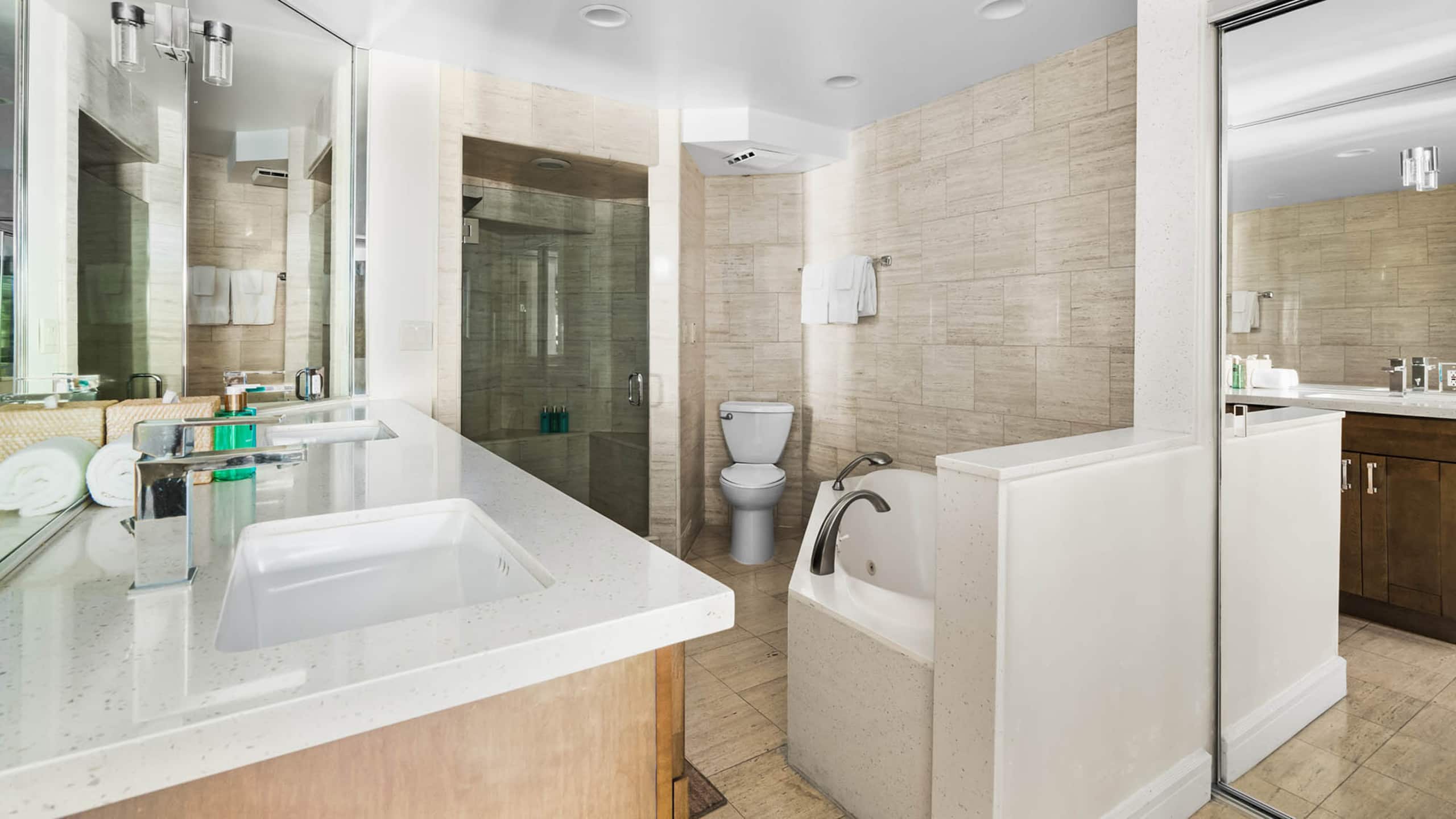 Home in Koloa · ★4.5 · 2 bedrooms · 2 beds · 2 baths - Image 25