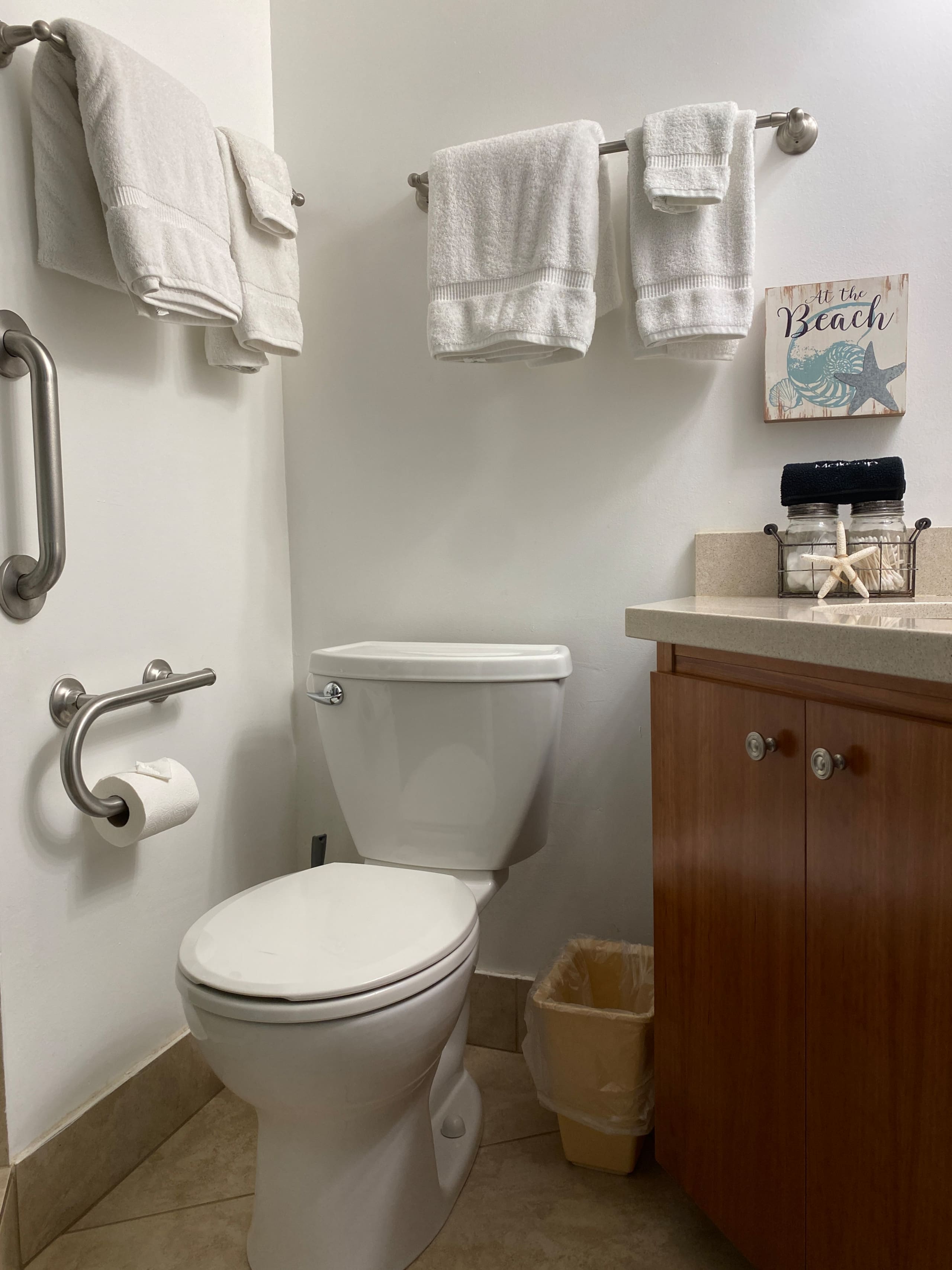 Condo in Kihei · ★4.99 · 1 bedroom · 2 beds · 2 private baths - Image 41
